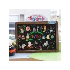Maison Ghibli Magnets-Character Magnet Big Totoro Walking Away - My Neighbor Totoro