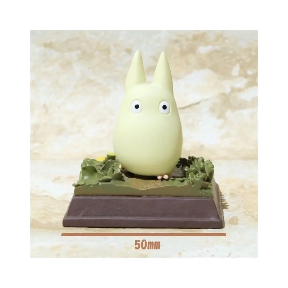 Maison Ghibli Statues-Statue Collection Stop Motion Totoro White Course Pose 2 - My Neighbor Totoro